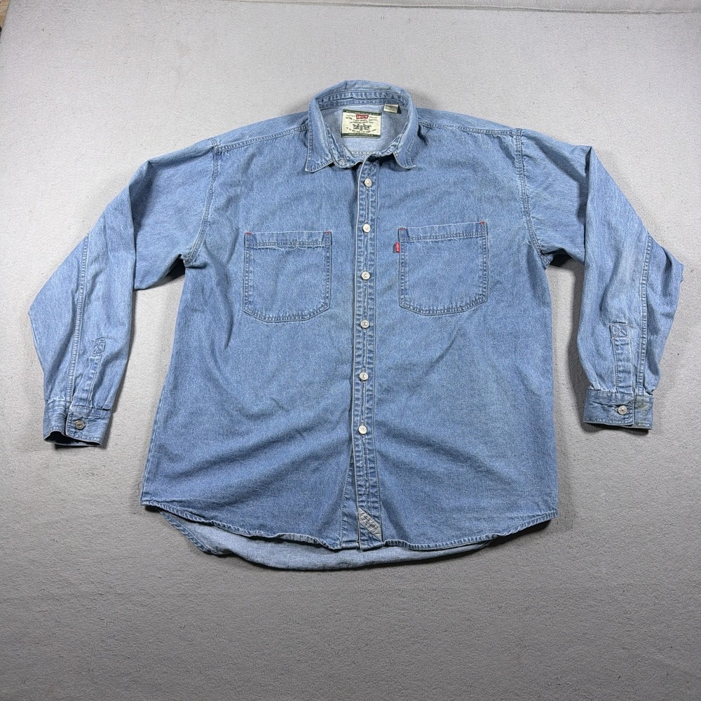 Vintage Levis Denim Shirt Mens LT Blue Long Sleeve Button Up Tall Workwear